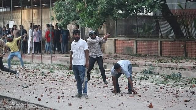 A man shoots at the protesting students on Dhaka University campus on 15 July 2024